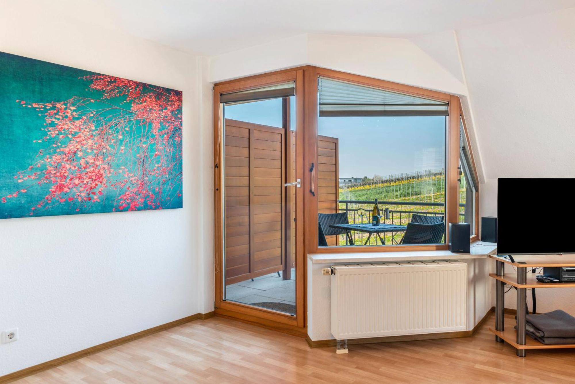 Keller Apartment
